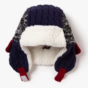 Chapka à torsades en tricot