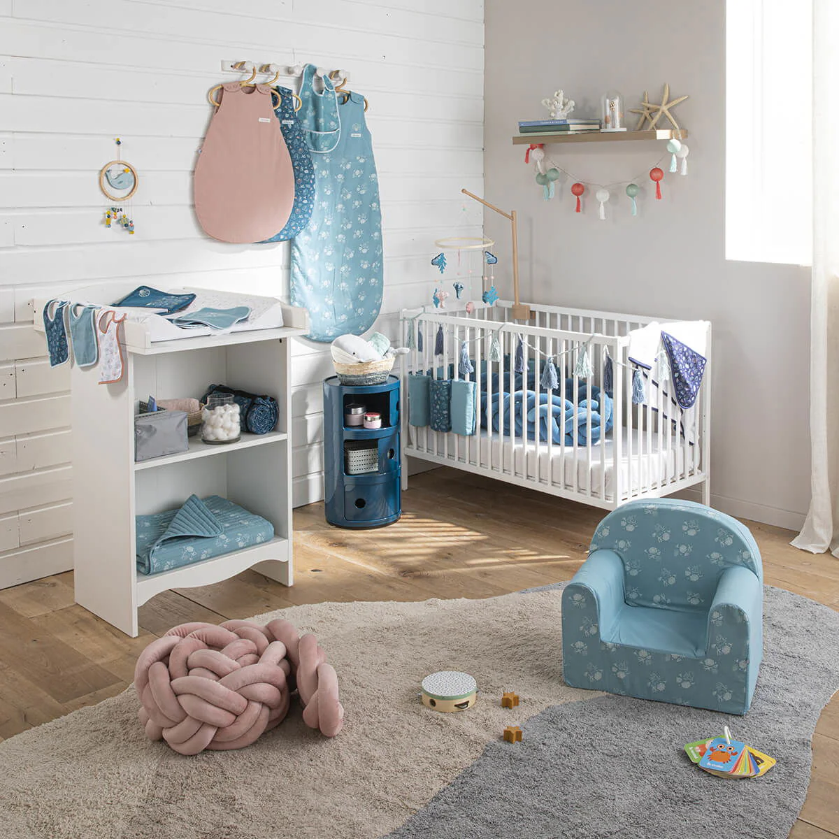 2 bavoirs élastiques 6 mois Seaside Romance - Bavoirs bébé 38x25 cm – Image 2