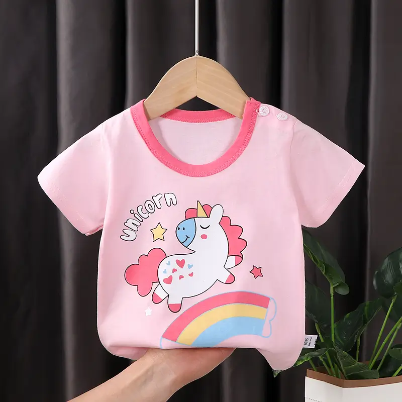 T-shirt bébé 100 % coton – Doux, coloré et prêt à câliner ! | Bambinerie Dakar – Image 2