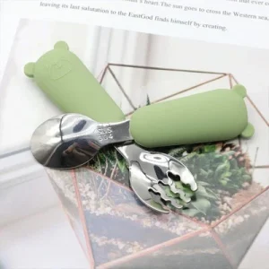 Couvert bébé | Ergonomique